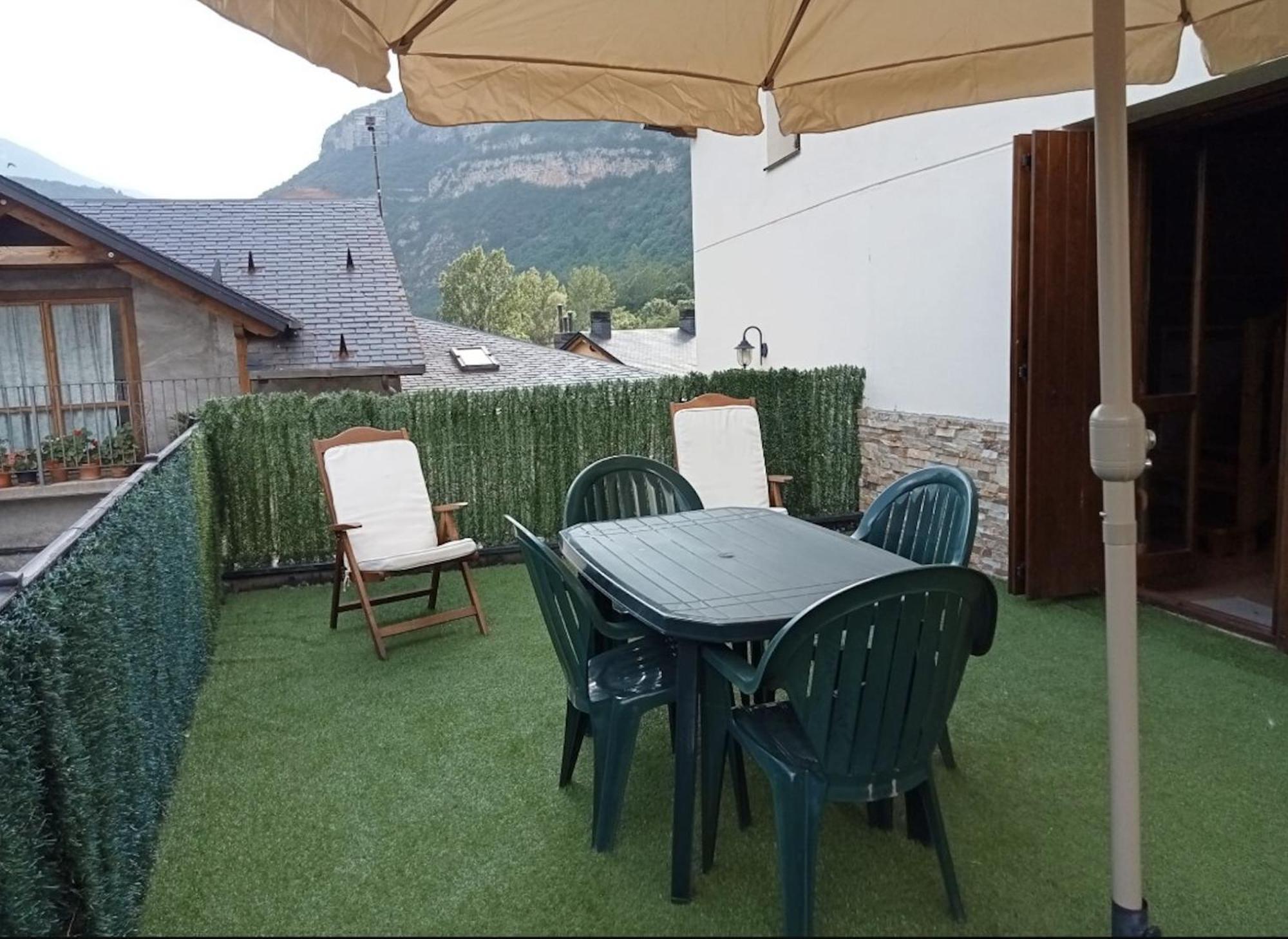 Apartament Check-In Casasa El Ru El Run Zewnętrze zdjęcie